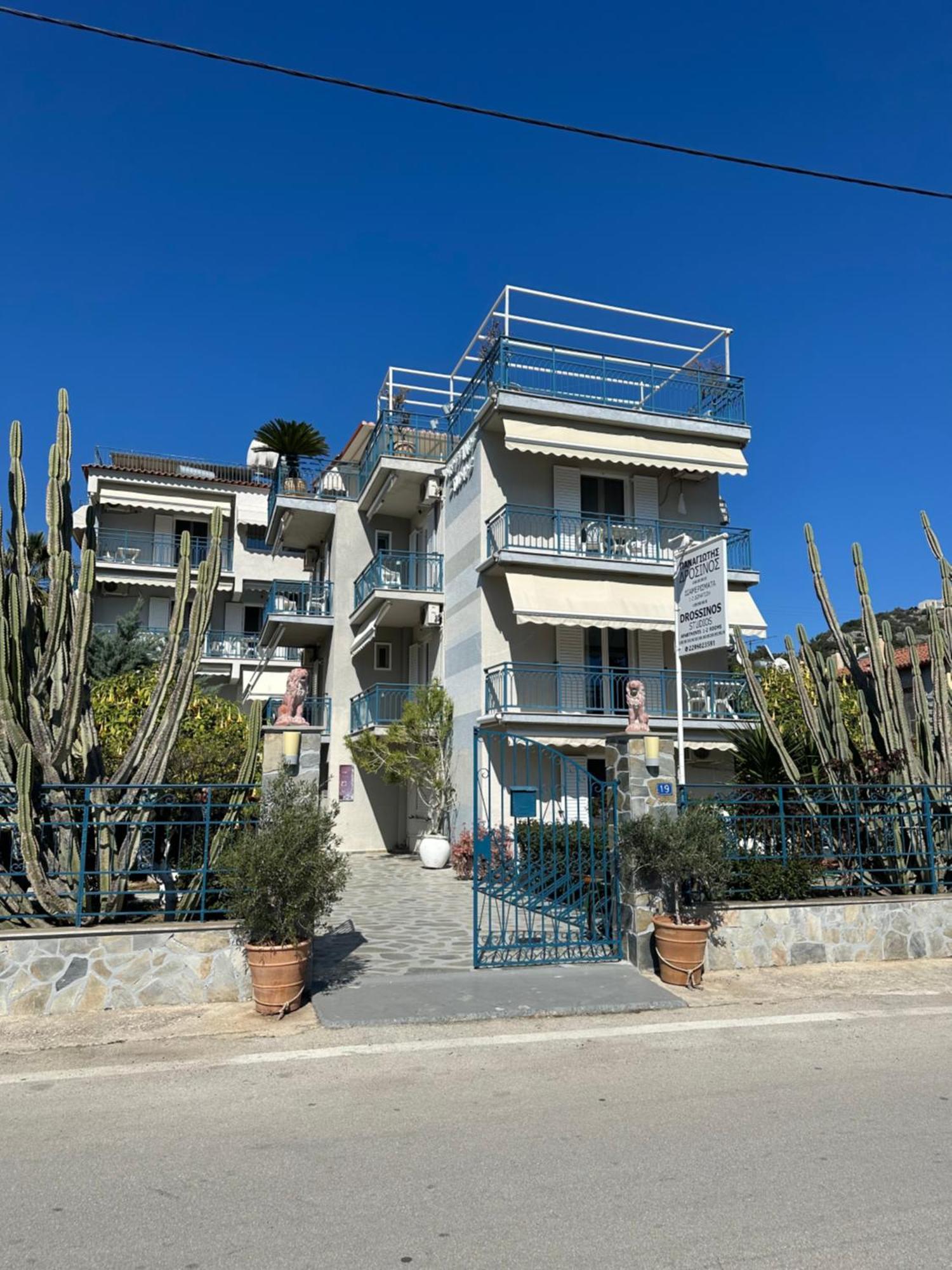 Drossinos Studios Poros Town ภายนอก รูปภาพ