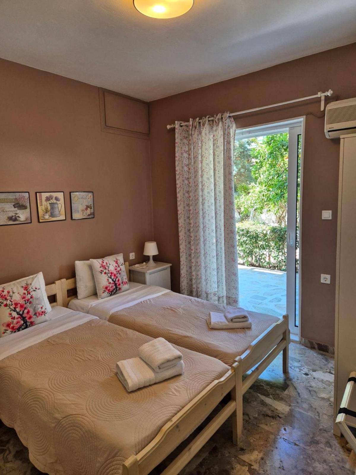 Drossinos Studios Poros Town ภายนอก รูปภาพ