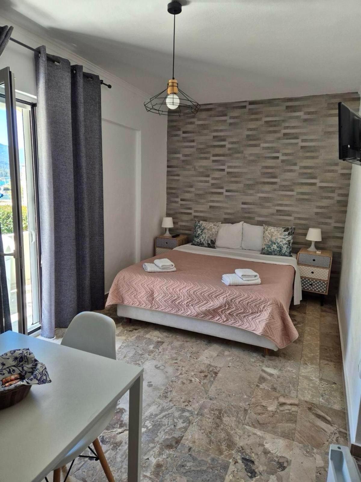 Drossinos Studios Poros Town ภายนอก รูปภาพ