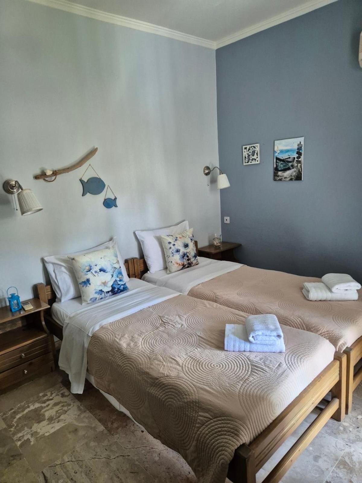 Drossinos Studios Poros Town ภายนอก รูปภาพ