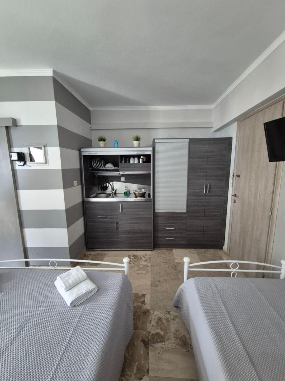 Drossinos Studios Poros Town ภายนอก รูปภาพ