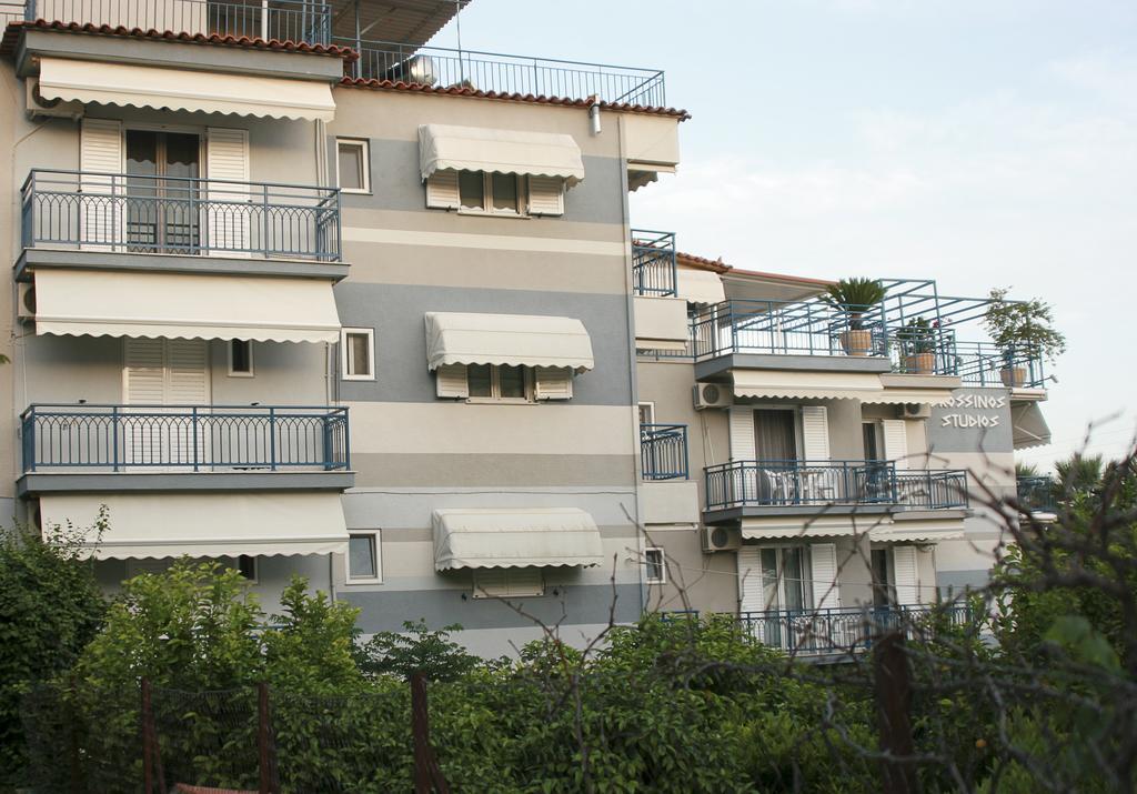 Drossinos Studios Poros Town ภายนอก รูปภาพ